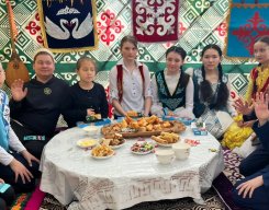 Галерея